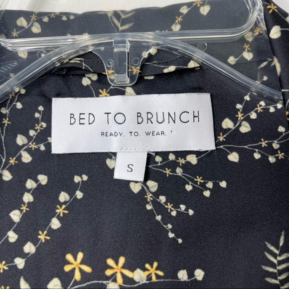 Bed to Brunch Botanical Floral Print Pajama Loungewear Notch Collar Button Shirt - Picture 3 of 13